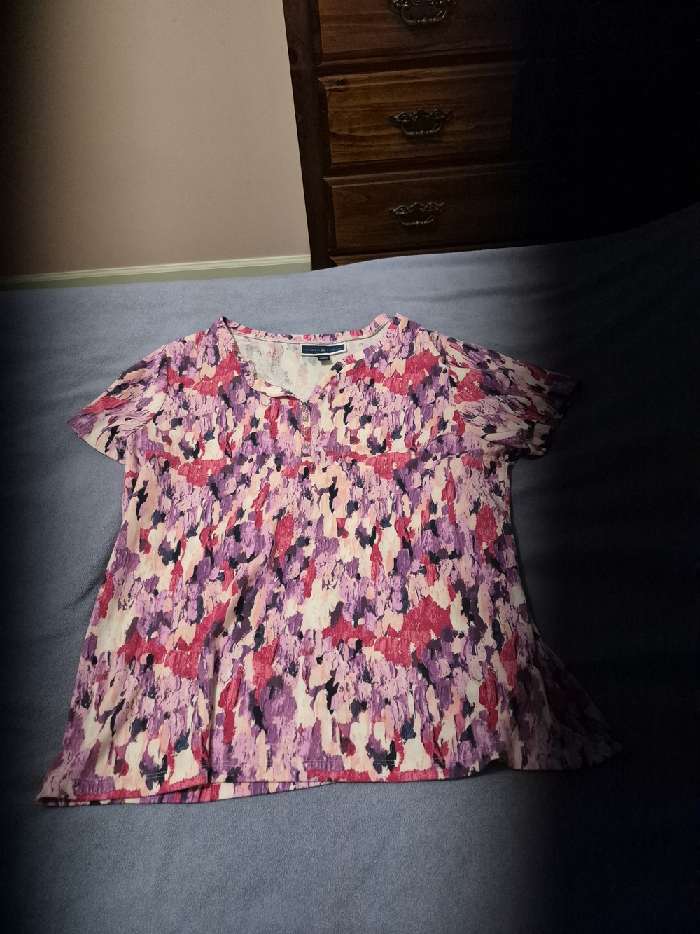 Karen Scott Pink & Purple Abstract V-Neck Short Sleeve Top